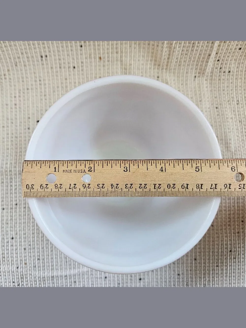 Pyrex 401 Vintage Mixing Bowl
